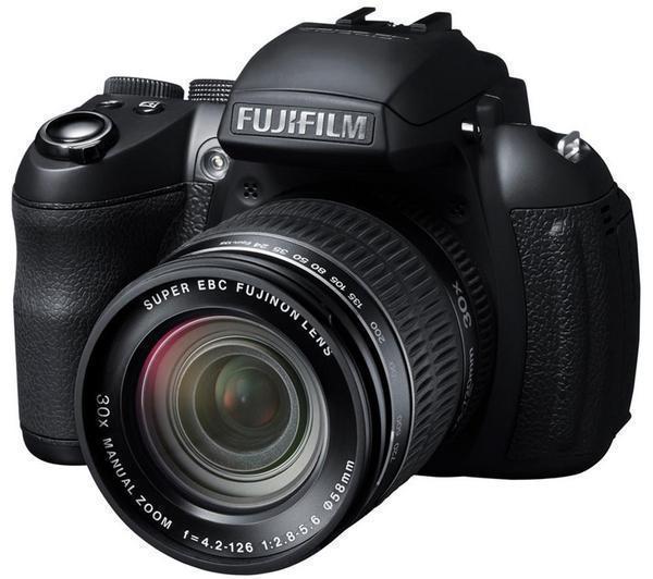 Foto Fujifilm FinePix HS30EXR - negro Incluye Cargador, Batería de litio