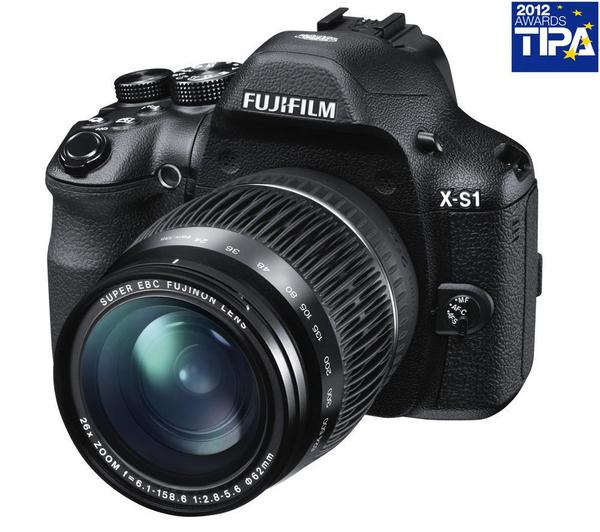 Foto Fujifilm FinePix X-S1 Incluye Cargador, Batería de litio