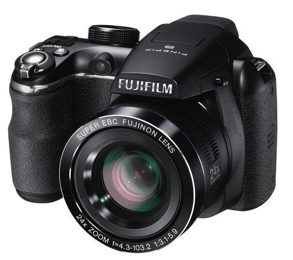 Foto Fujifilm s4200 - negro + cargador 8h lr6 (aa) + lr035 (aaa) v002 + 4 b