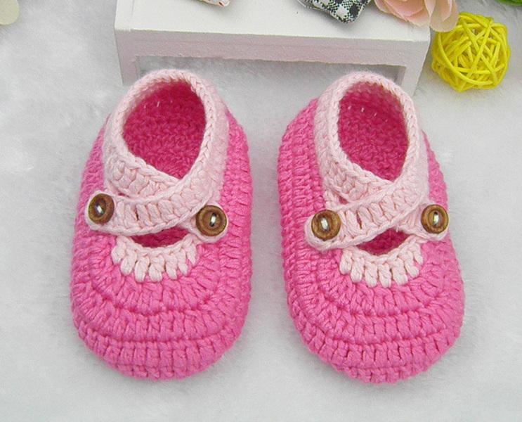 Foto Ganchillo rosa zapatos de beb como regalo