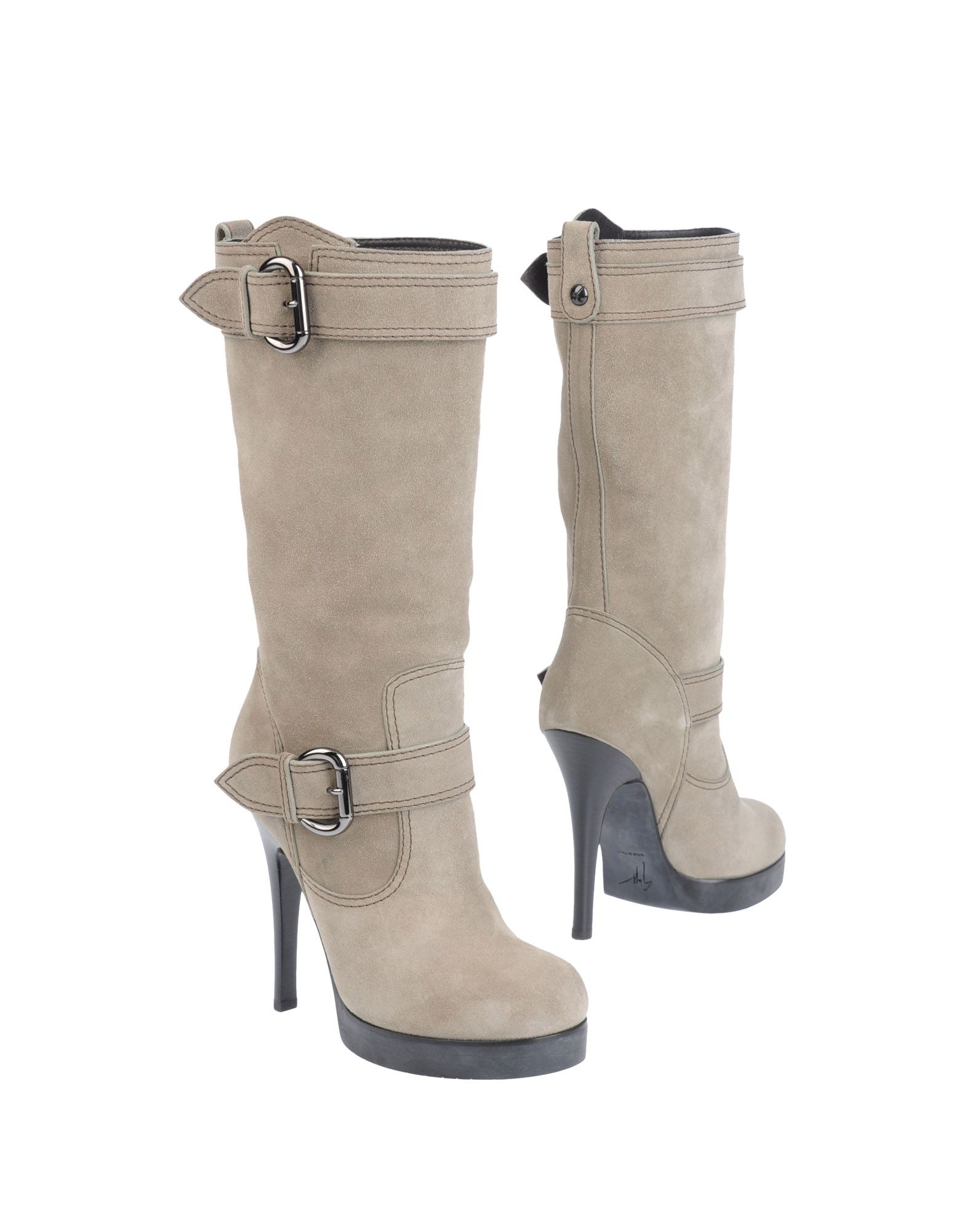 Foto giuseppe zanotti design botas de tacón
