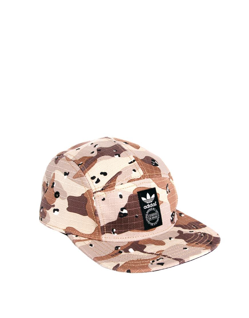 Foto Gorra de 5 paneles de Adidas Originals Marrón