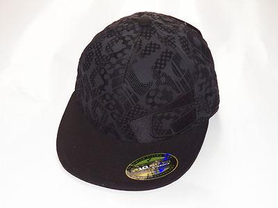 Foto Gorra/cap - Globe - Negra/black - Size 6.7/8-7.1/4 210 Fitted - Flexfit