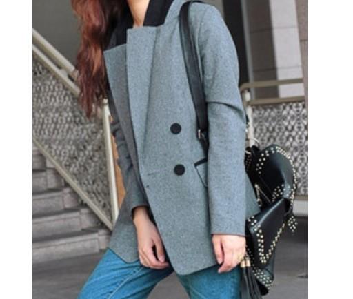 Foto Gray blazer jacket with contrasting collar and but