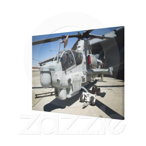 Foto Helicóptero de ataque estupendo de la cobra de AH- Lona Envuelta...