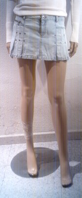 Foto ��� Preciosa Falda De Bershka Talla 36 Color Denim Claro