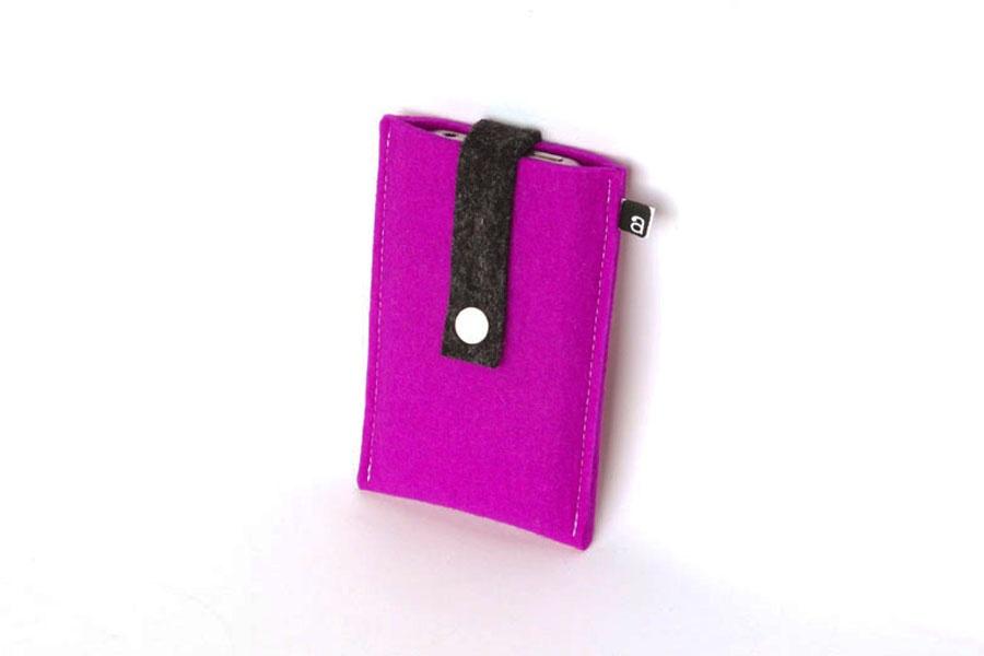 Foto iPhone case: Fuchsia and charcoal wool felt - 3 / 3G / 4 / 4S