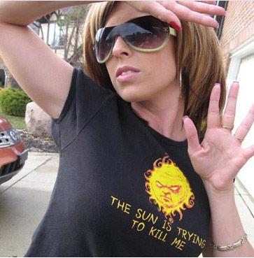 Foto J!Nx Classics Camiseta Chica The Sun Is Trying To Kill Me Talla S