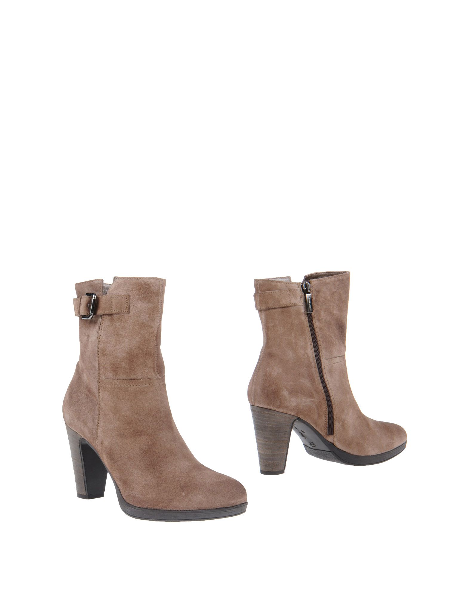 Foto janet sport botines de caña alta
