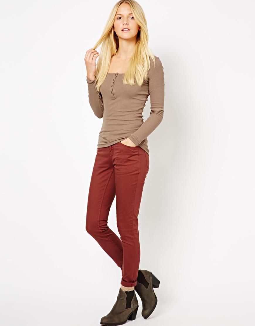 Foto Jeggings Mahogany de Pieces Caoba