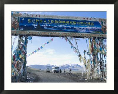 Foto Jia Tsuo La, Entrance to Mount Everest (Qomolangma) National Park, Tibet, China