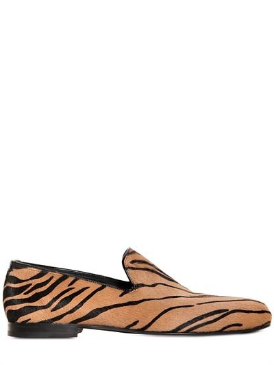 Foto jimmy choo tiger print ponyskin loafers