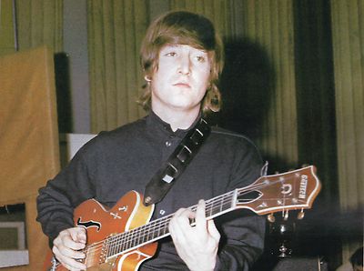 Foto John Lennon With Gretch Guitar 1966 22x28 Candid Photo Emi Studios Beatles