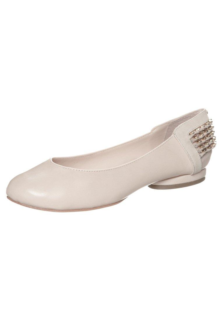 Foto Kat Maconie CECILIA WIND Bailarinas beige