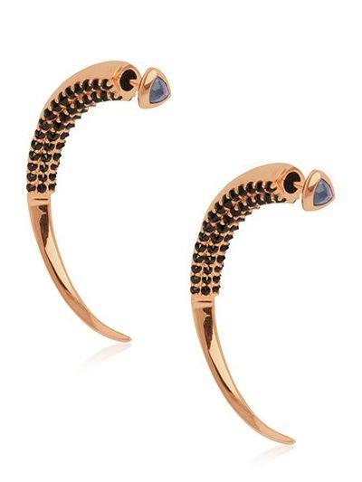 Foto katie rowland aretes morrigan collection piercing