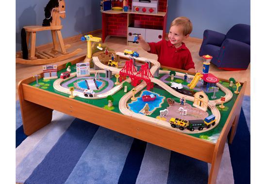 Foto KIDKRAFT 17836 Deluxe Train Table and Set