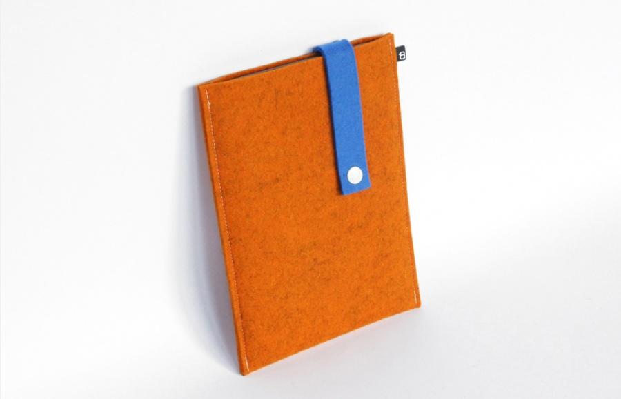 Foto Kindle case: Orange and blue wool felt