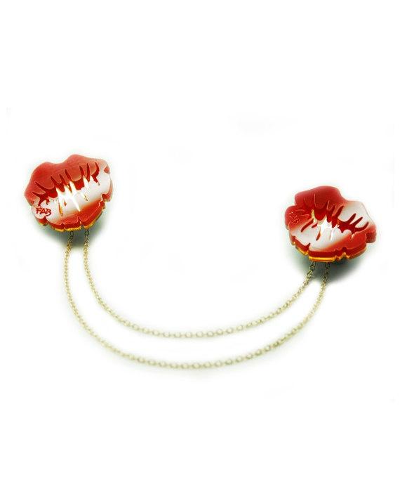 Foto Kiss Collar Clips Red Lips Kissing Brooches Badges Pins