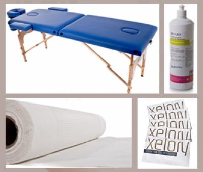 Foto kit de productos esenciales para masaje. con camilla. con camilla