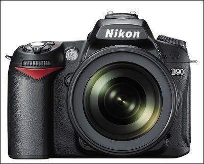 Foto KIT NIKON D90 + OBJ 18-105 VR DX AFS