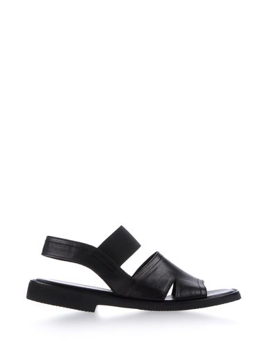 Foto kris van assche sandalias

