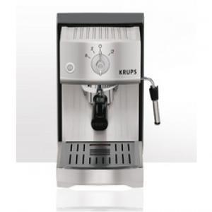 Foto KRUPS , Cafetera espresso Krups XP524010, manual, 15 bares, deposito agua 1L, tubo vapor inox, calienta tazas. Inox. , XP524010