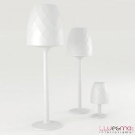 Foto Lámpara pie vases. vondom