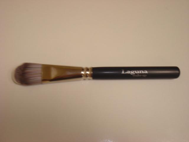 Foto Laguna make-up maquillaje m.largo r-25011