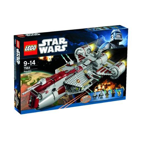 Foto LEGO Star Wars 7964 - Republic Frigate