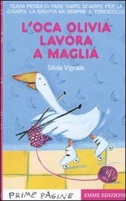 Foto L'oca Olivia lavora a maglia