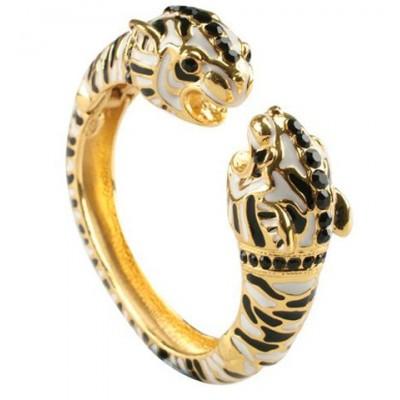 Foto Lola casademunt: pulsera brazalete leopardo dorado y negro