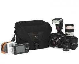 Foto Lowepro Stealth Reporter D300 AW