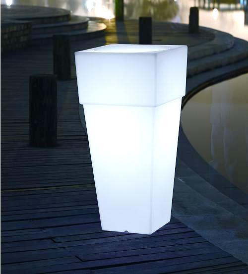 Foto Macetero alto luminoso blanco Nepal