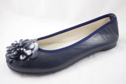 Foto Manoletina flor piel