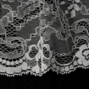 Foto Mantilla de novia ovalada málaga