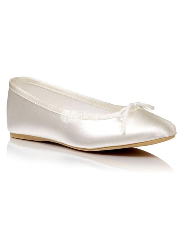 Foto Marfil satinado rostro proa plana flor chica zapatillas de Ballet