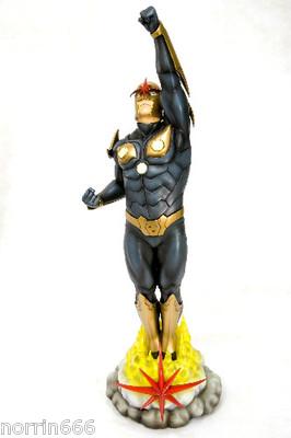 Foto Marvel : Nova Mighty Avengers Estatua Resina 38cm De Kotobukiya