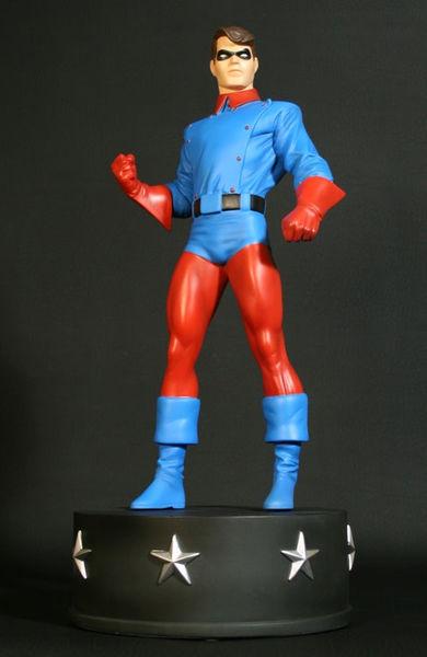Foto Marvel Estatua Bucky 30 Cm