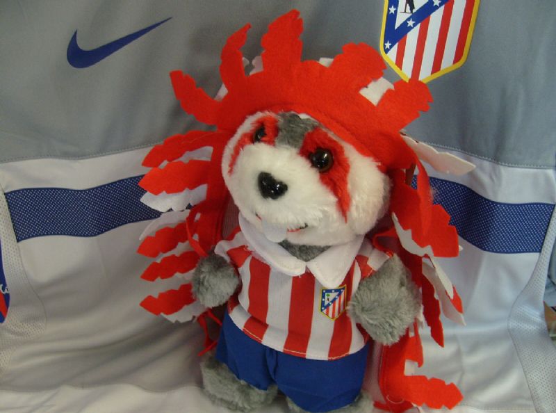 Foto Mascota del Atletico de Madrid Indi de peluche