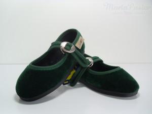 Foto Merceditas la cadena de terciopelo, verde botella