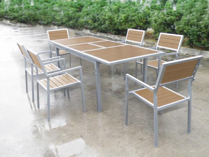 Foto mesa jardín de madera con lamas mod. tokio