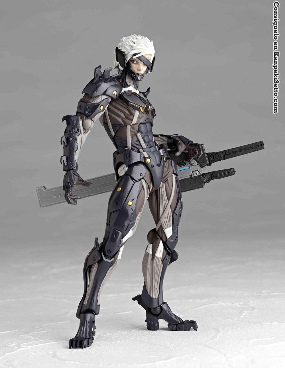Foto Metal Gear Rising Revengeance Figura Revoltech Yamaguchi No. 140 Raiden 15 Cm