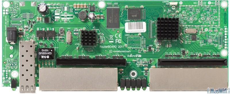 Foto Mikrotik RB2011LS RouterBOARD 10 Puertos LAN (5 Gigabit), 1 SFP, Atheros 600MHz, 64MB RAM, PoE, Nivel 4