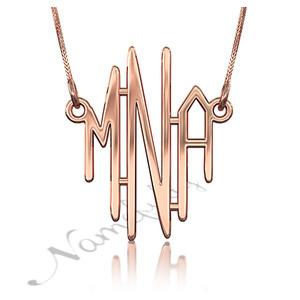 Foto MNA - Moderno collar de monograma de tres letras de plata chapada en oro rosa
