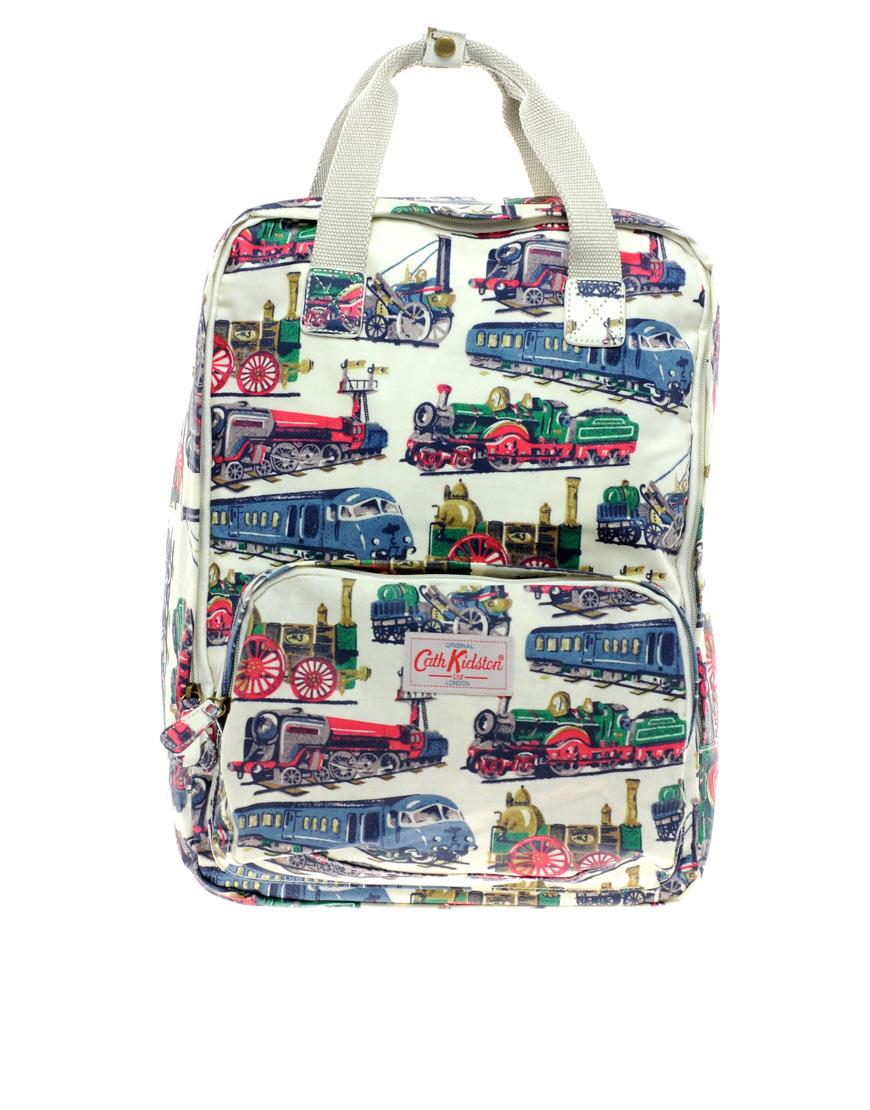 Foto Mochila con estampado de trenes de Cath Kidston Train print