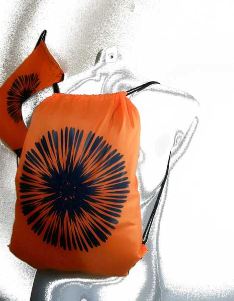 Foto Mochila Naranja - Digital Flower
