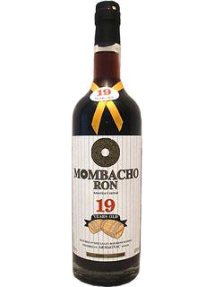 Foto Mombacho 19 Jahre Finished in Armagnac Wood 0,7 Ltr Rum