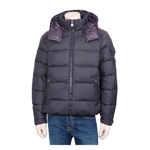 Foto Moncler Chevalier Quilted Down Hombres Chaqueta azul marino