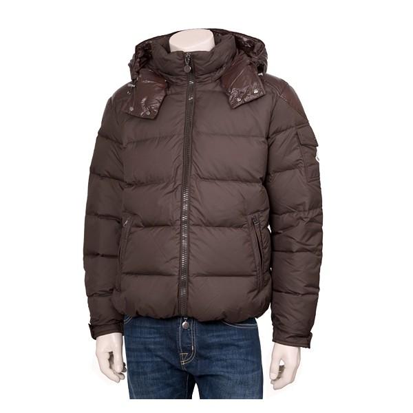 Foto Moncler Chevalier Quilted Down Hombres Chaqueta marrón