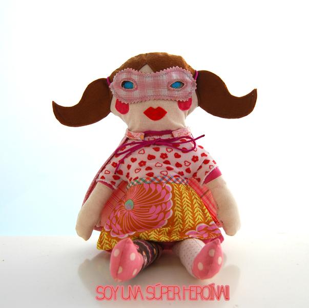 Foto MUECA-DOLL-STOFFPUPPE de tela/trapo - SOFIA Nr 02